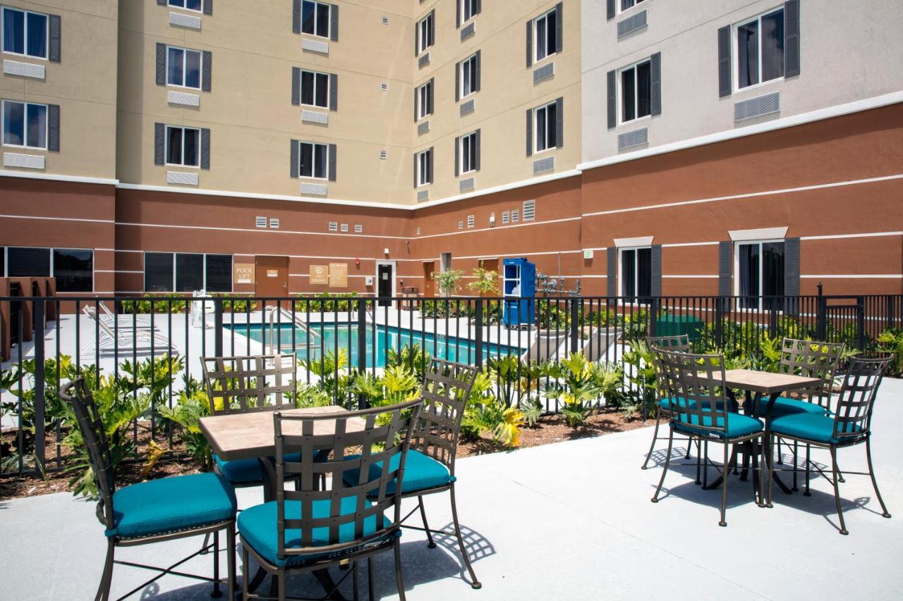 Candlewood - Miami Exec Airport - Kendall By Ihg Hotel