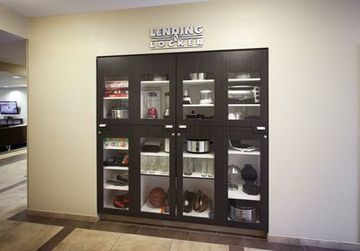 Candlewood - Miami Exec Airport - Kendall By Ihg Country Walk