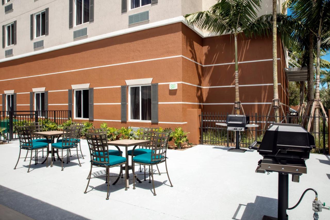 Candlewood - Miami Exec Airport - Kendall By Ihg Hotel