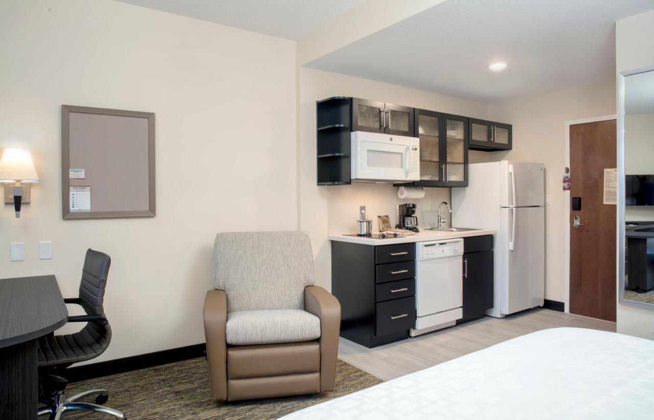 Candlewood - Miami Exec Airport - Kendall By Ihg
