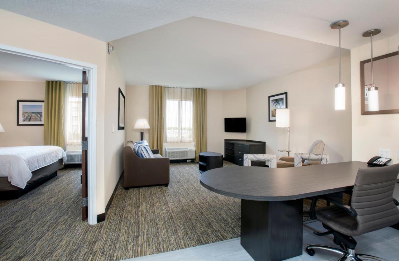 Hotel Candlewood - Miami Exec Airport - Kendall By Ihg